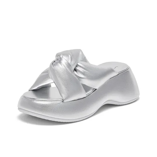 Millies Slide Slippers Women's