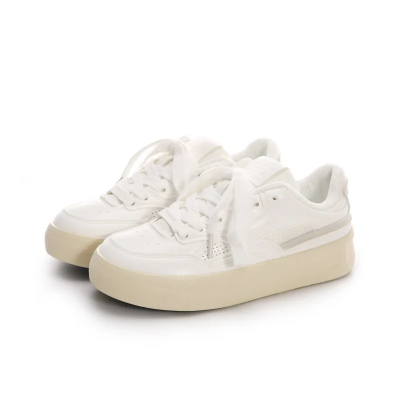 Lovely You Wear resistant And Lightweight Low Top Skateboard Shoes Women's White-1