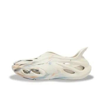 361° Yuyu Whale Clogs Unisex Oat Milk