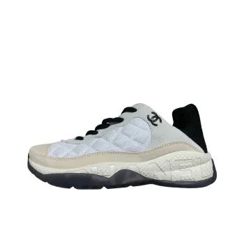 CHANEL Abrasion Resistant Low Top Sports Casual Shoes Women's White Black