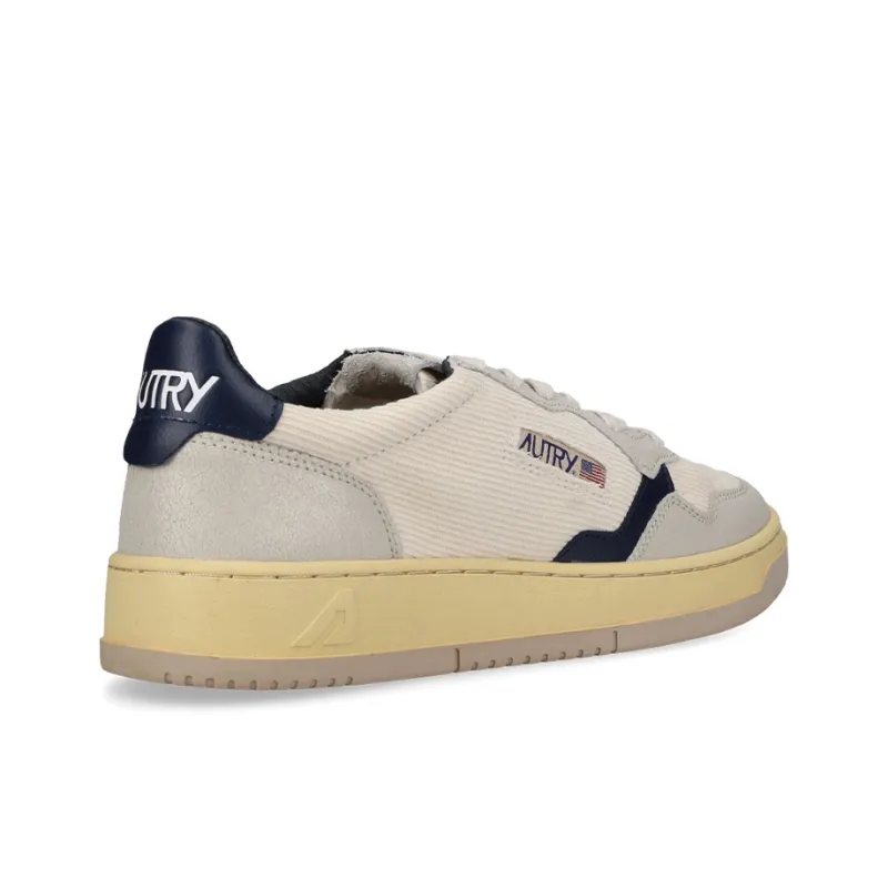 AUTRY Stylish Skateboarding Shoes Men's Beige Black-3