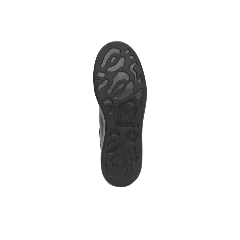 Alexander McQueen Oversized Sneaker With Hook Eyelets 'Black'-4