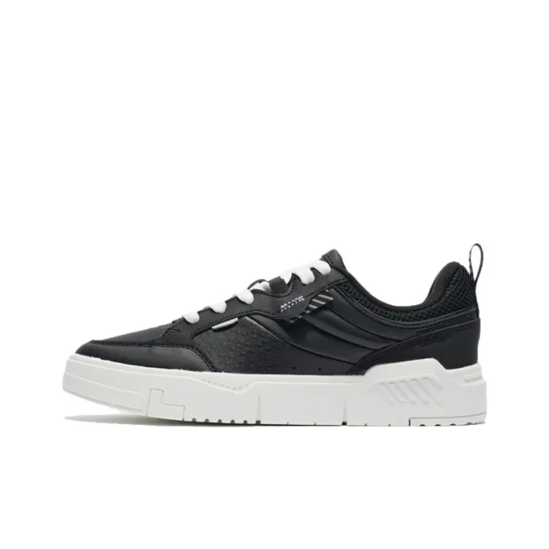LiNing Cushioning Anti Slip And Wear Resistant Low Top Skateboard Shoes Women's Black-0