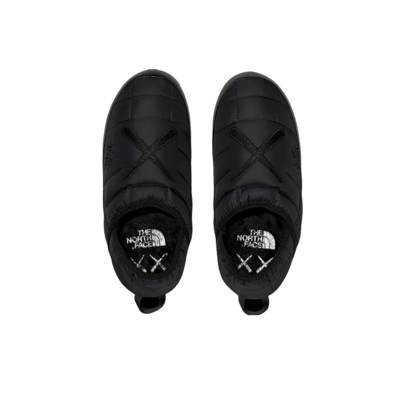 THE NORTH FACE ThermoBall Traction Mule Vs Kaws Black-2