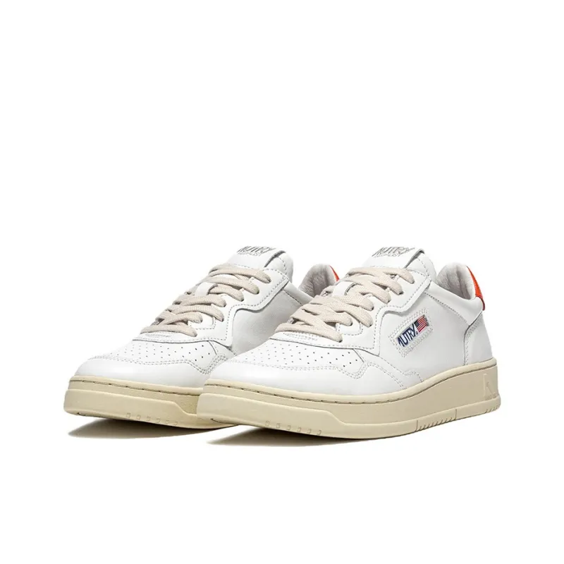 AUTRY Medalist Low 'White Orange' Women's-1