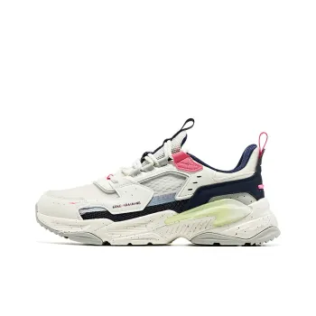 Erke Training Shoes Women's Low Top Ivory White/Navy Blue
