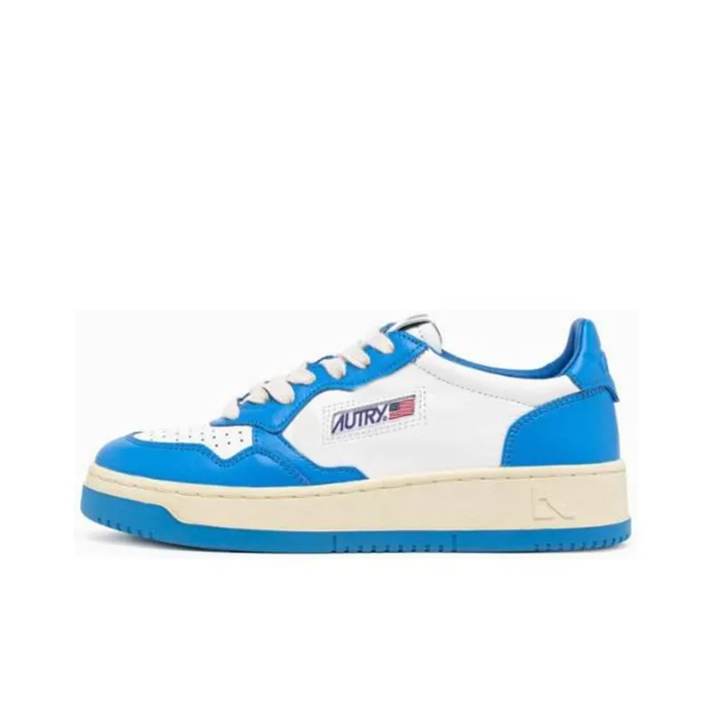 AUTRY Medalist Low Bicolor 'White Sky Blue' Women's-0