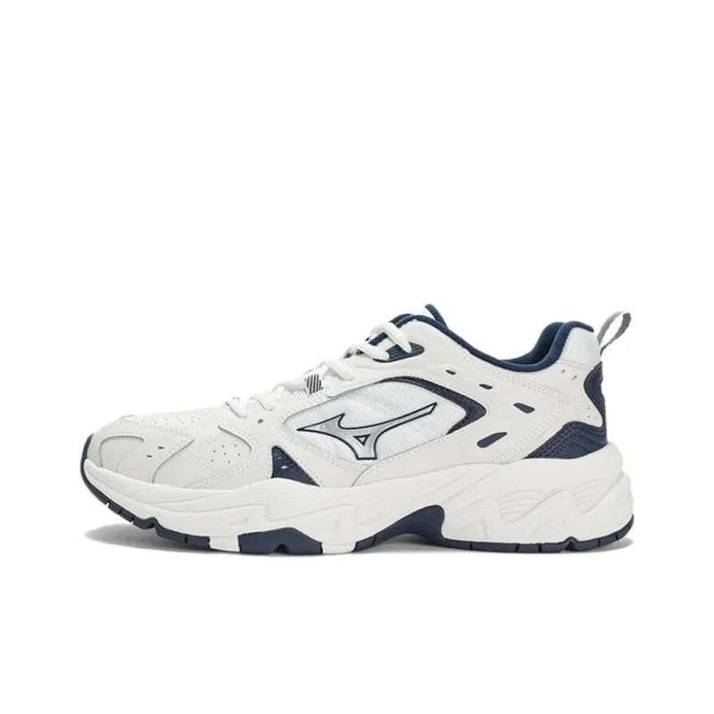 Mizuno Low Top 'Shu Shi Bai Da Fang Hua Nai Mo'-0