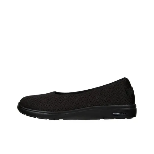 Skechers ARCH FIT UPLIFT Casual Shoes Women's Low-Top Black