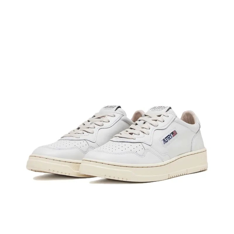 AUTRY Medalist Leather Low Lettering 'We Are Action People White' Women's-2