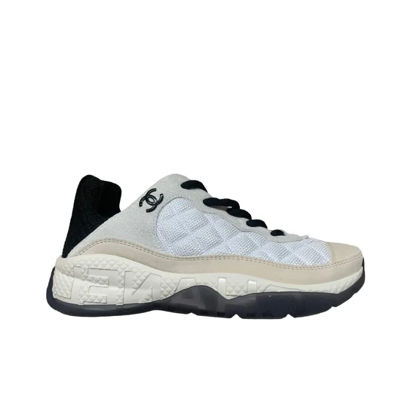 CHANEL Abrasion Resistant Low Top Sports Casual Shoes Women's White Black-1