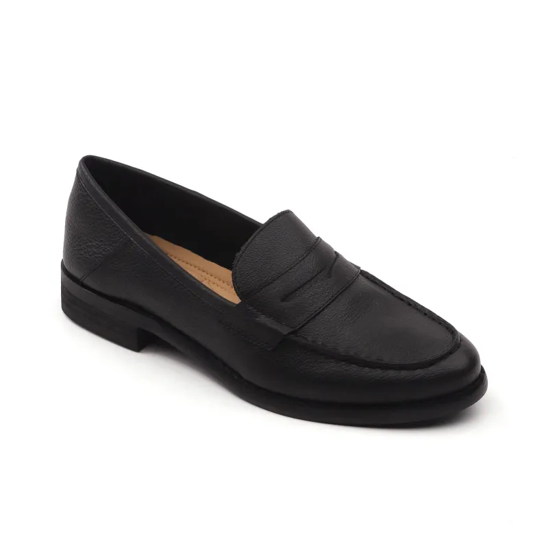 Kacey Devlin Loafers Women's Black, White-15