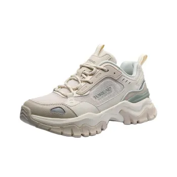 TOREAD Anti Slip Wear Resistant Low Top Running Shoes Women's Ecru