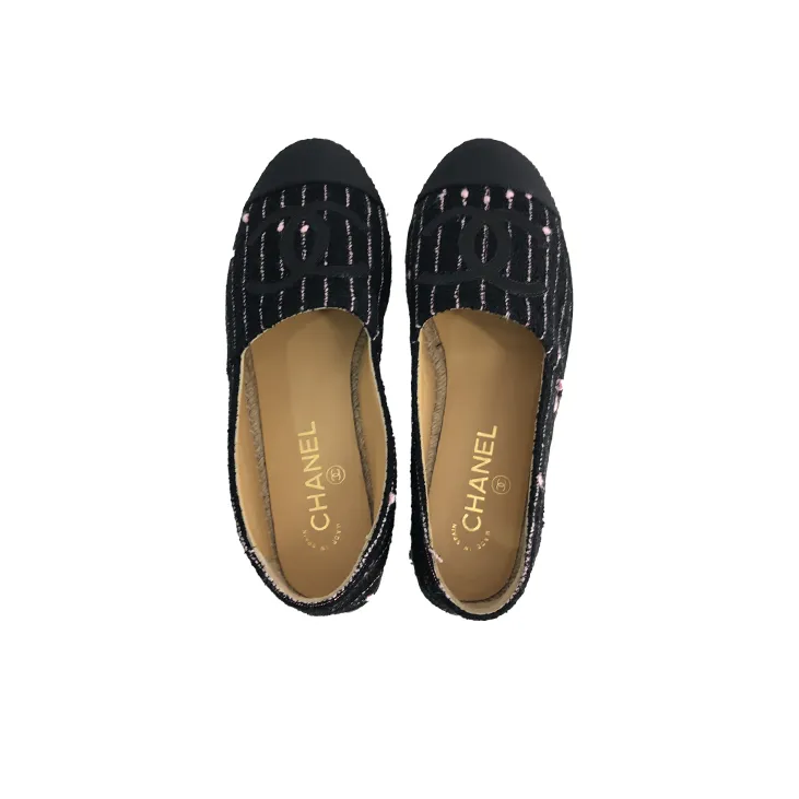 CHANEL Badge Fisherman Flat Casual Single Shoes Women's Black-3