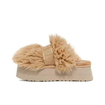 UGG Furry Slippers Women's Oat White