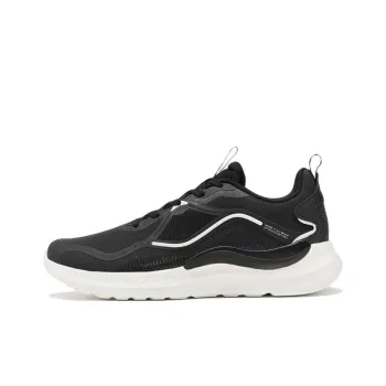 XTEP Shock Absorbers With Slip Resistant And Abrasion Resistant Properties Low Top Running Shoes Women's Black White