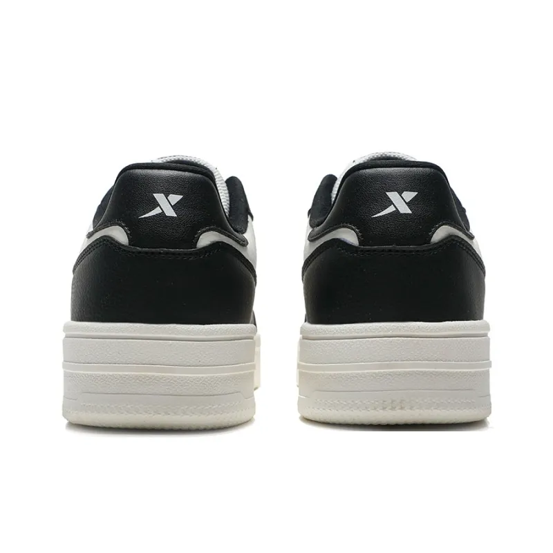XTEP Waterproof And Wear resistant Low Top Skateboard Shoes Men's Black White-4