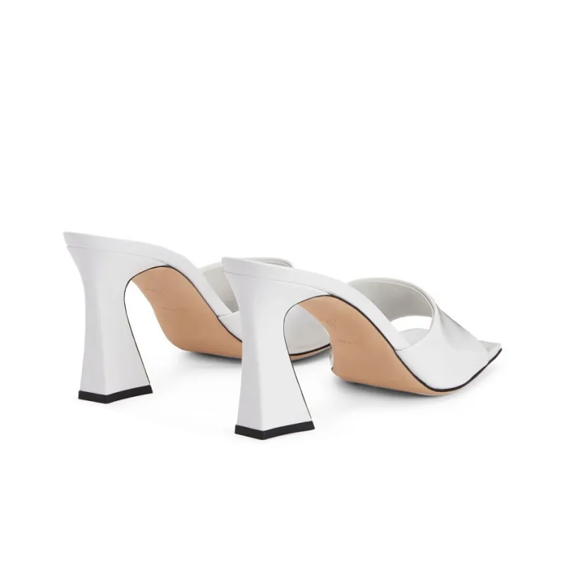 Giuseppe Zanotti/GZ Abrasion Resistant Stylish Sandal Women's White-3