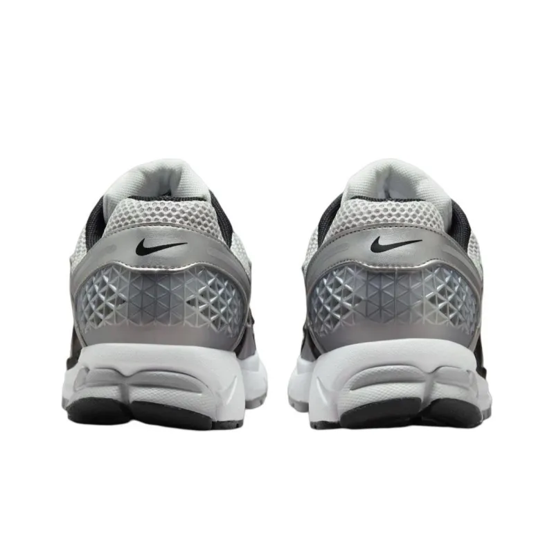 Nike Zoom Vomero 5 Metallic Silver Black-4