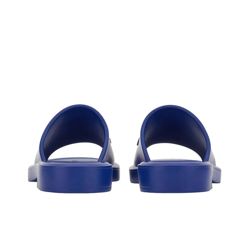 FERRAGAMO Logo-embossed Sandals-3