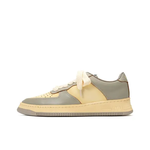 MIHARA YASUHIRO Rosy Pointed toe Leather Sneakers