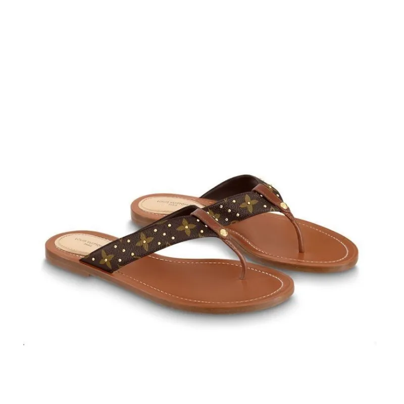 LOUIS VUITTON Genuine Leather Sole Odor-Resistant Flip Flops Men's Brown-3