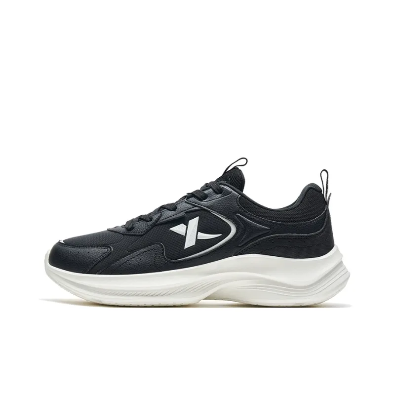XTEP Feather Anti Slip Wear Resistant Low Top Sprint Running Shoes Men's Black White-0