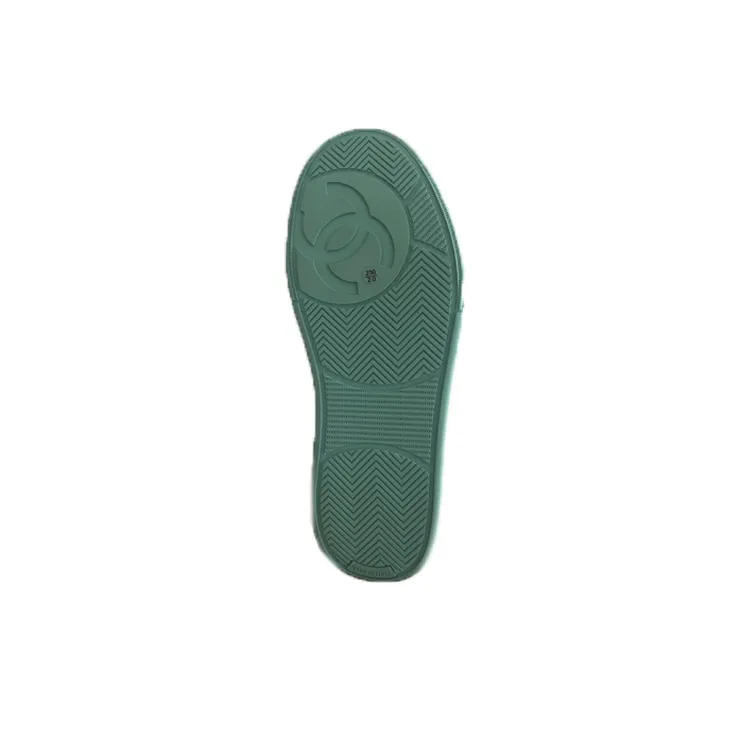 CHANEL Low Top Stylish Skateboarding Shoes Women's Green-3