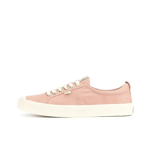 CARIUMA OCA Low-top Canvas Sneakers