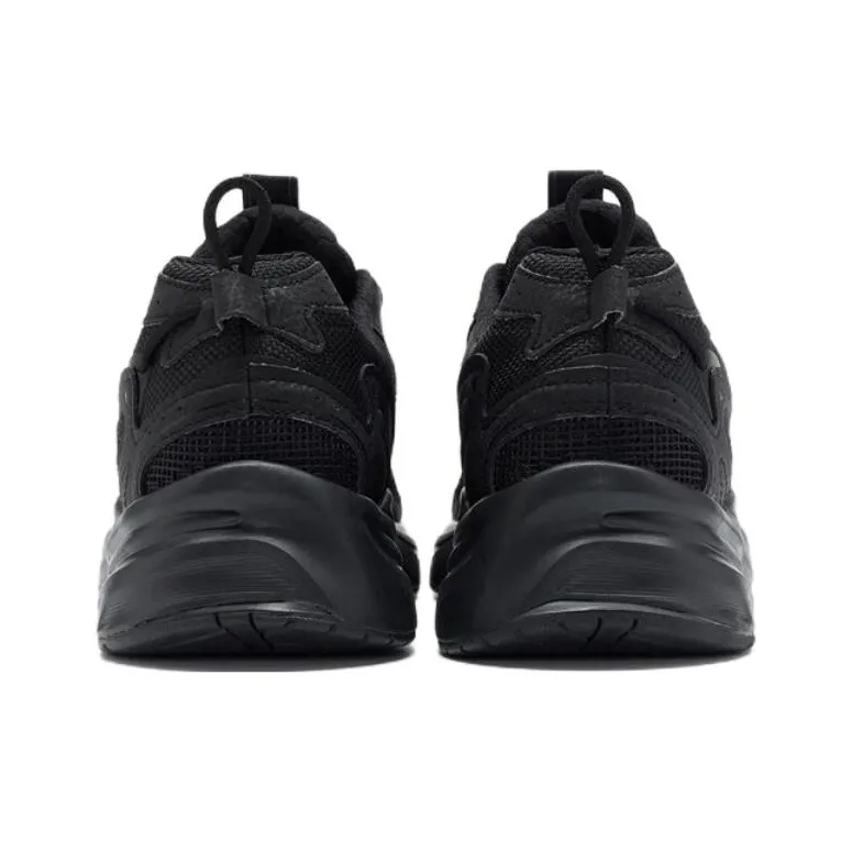 XTEP Slip Resistant, Abrasion Resistant, Breathable Low Top Running Shoes Men's Black-5
