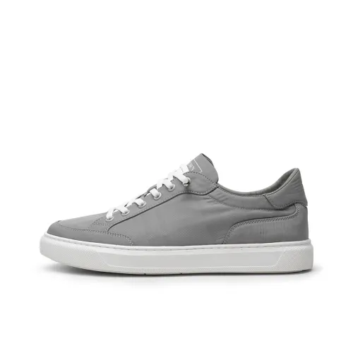 CROWN Skateboard Shoes Men Low-Top