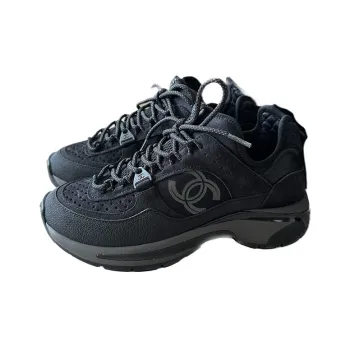 CHANEL Sneaker 'Black Calfskin'