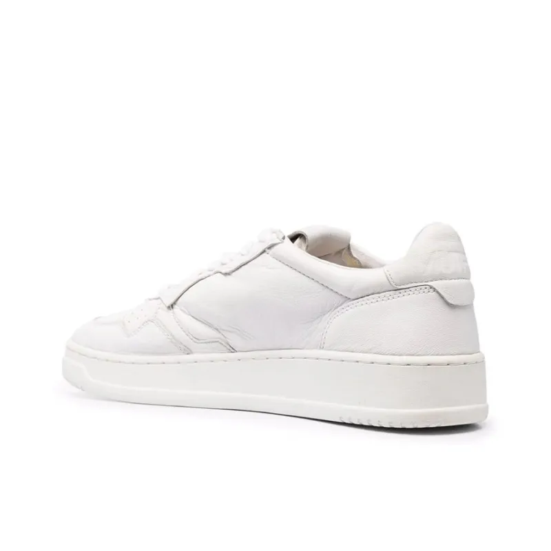 AUTRY Medalist Low Solid Goatskin 'Optic White'-2