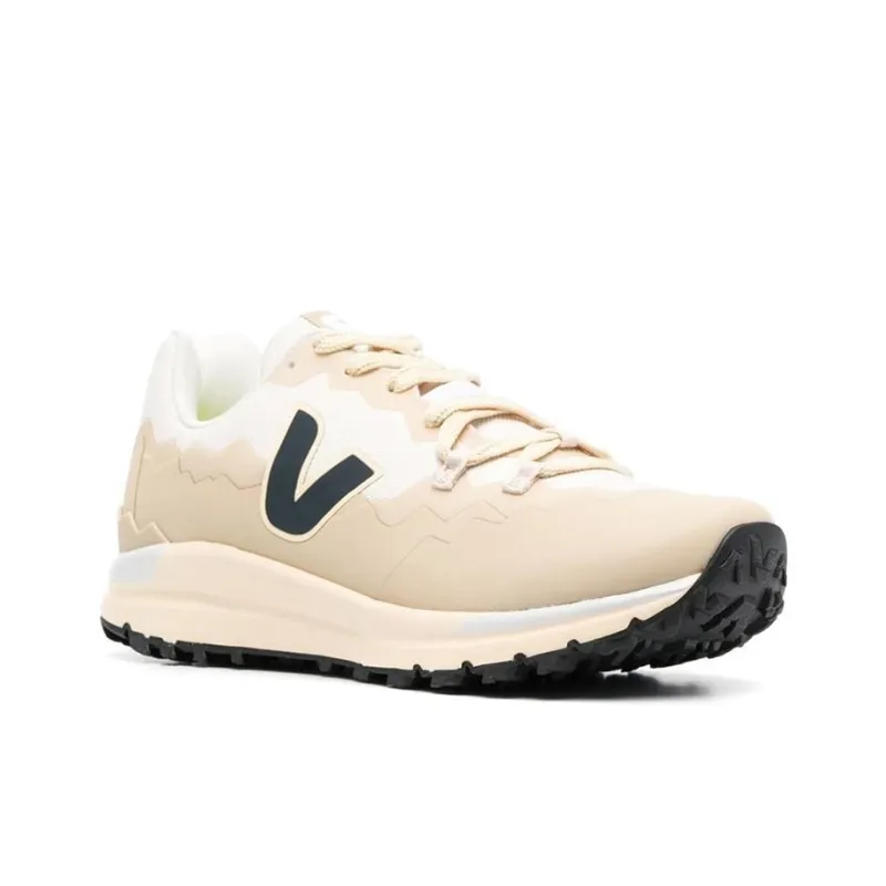 VEJA Mountain panelled Low top Sneakers-2