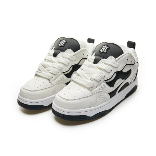 HLA JEANS Anti Slip Wear Resistant Lightweight Breathable Low Top Skateboard Shoes Unisex