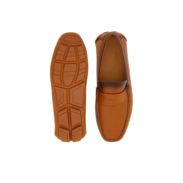 FERRAGAMO Engraved-logo Leather Saddle Moccasins-4