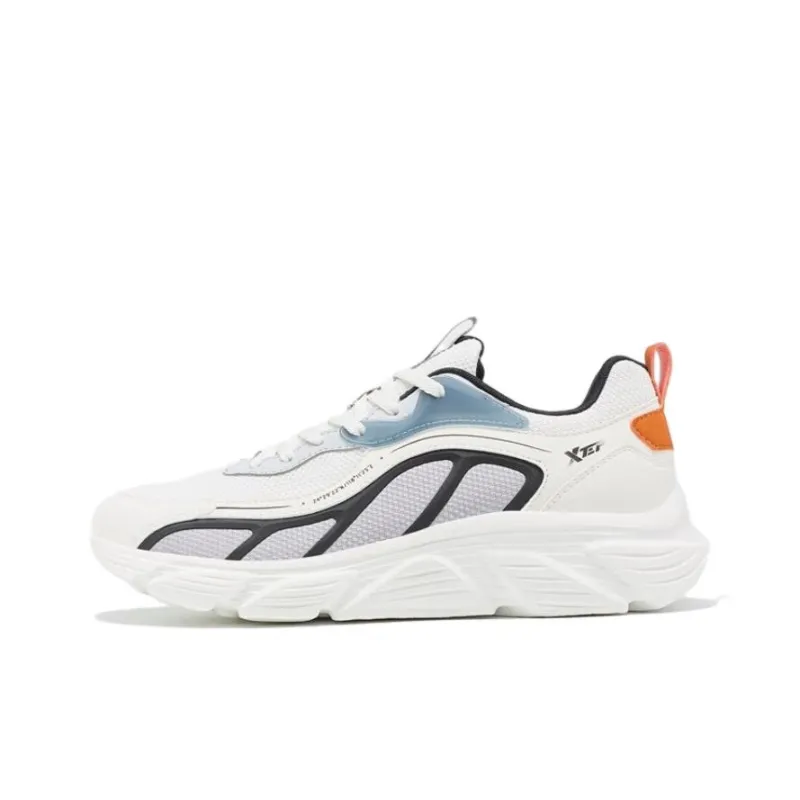 XTEP Durable Breathable Low Top Running Shoes Men's Sail White Stone Gray-0