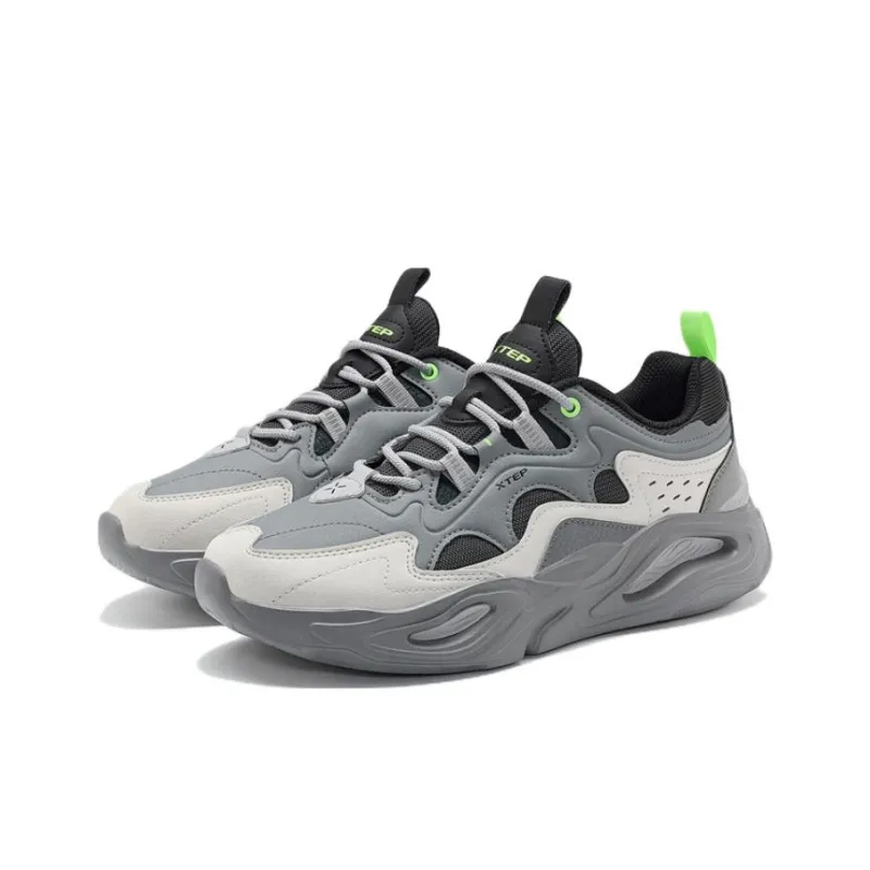XTEP Mibian Anti-Slip Wear-Resistant Low-Top Sports Casual Shoes Gray-1