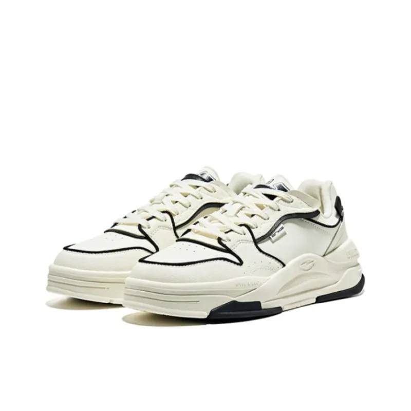 Erke White Peach Oolong Anti Slip Wear Resistant Low Top Skateboard Shoes Men's White Black-1