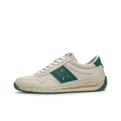 Moffett Slip-Resistant Low-Top Skateboard Shoes Men's