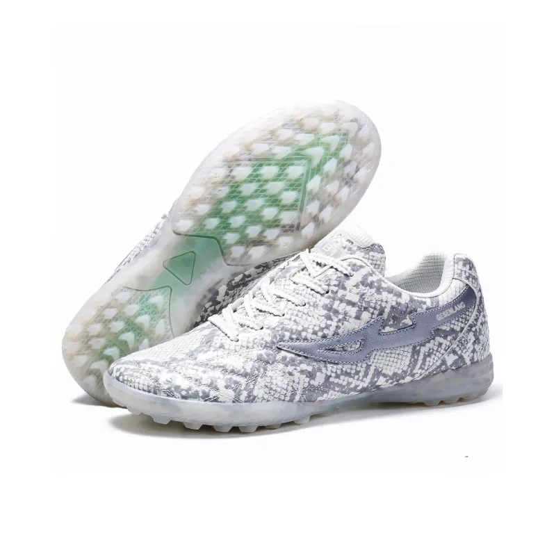 GESENLANG Slip-Resistant Lightweight Reflective With High Visibility Soccer Shoes Unisex-13