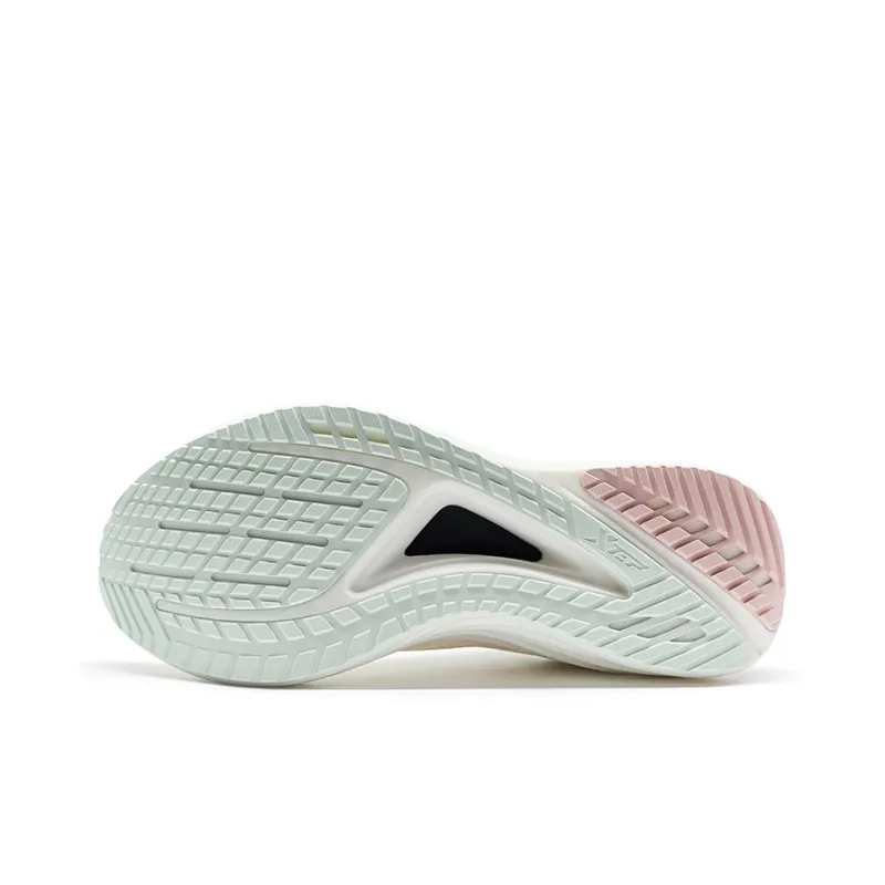 XTEP Running Shoes Women's Low Top Sail White/Light Fruit Green-2