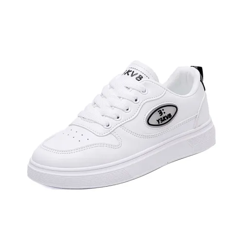 Lin's Travels Skateboard Shoes Women's Low-Top