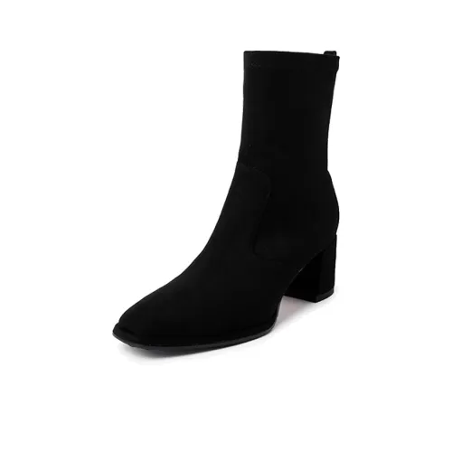 Ruby L Ankle Boots Women's