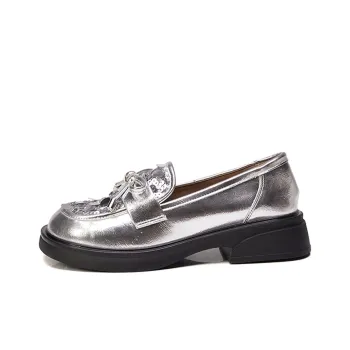 MODERN BELLE Loafers Women's Silver/Black