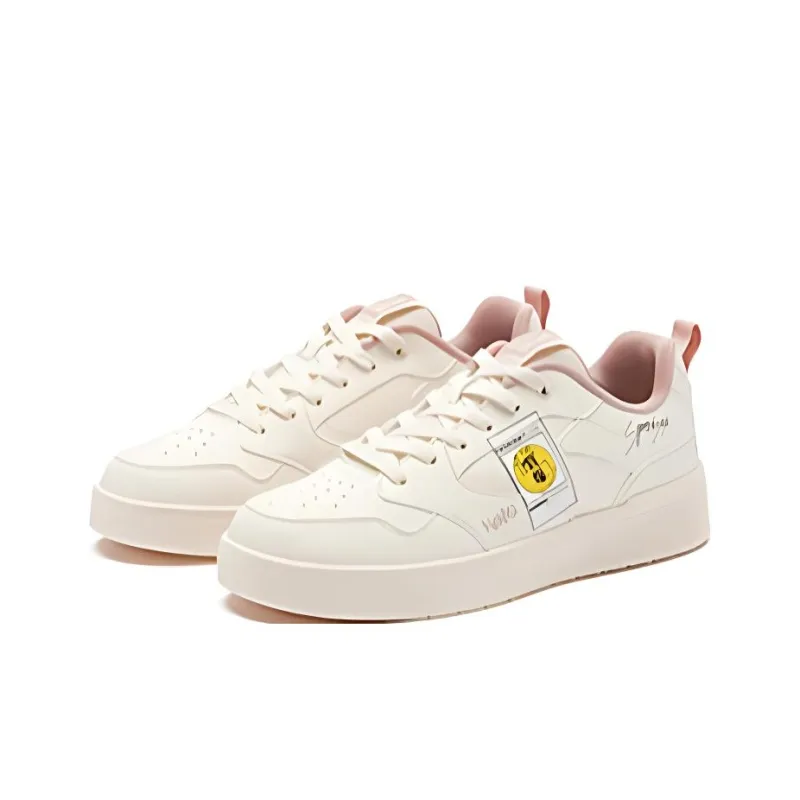 QIAODAN Wear resistant And Lightweight Low Top Skateboard Shoes Women's White Pink Yellow-2