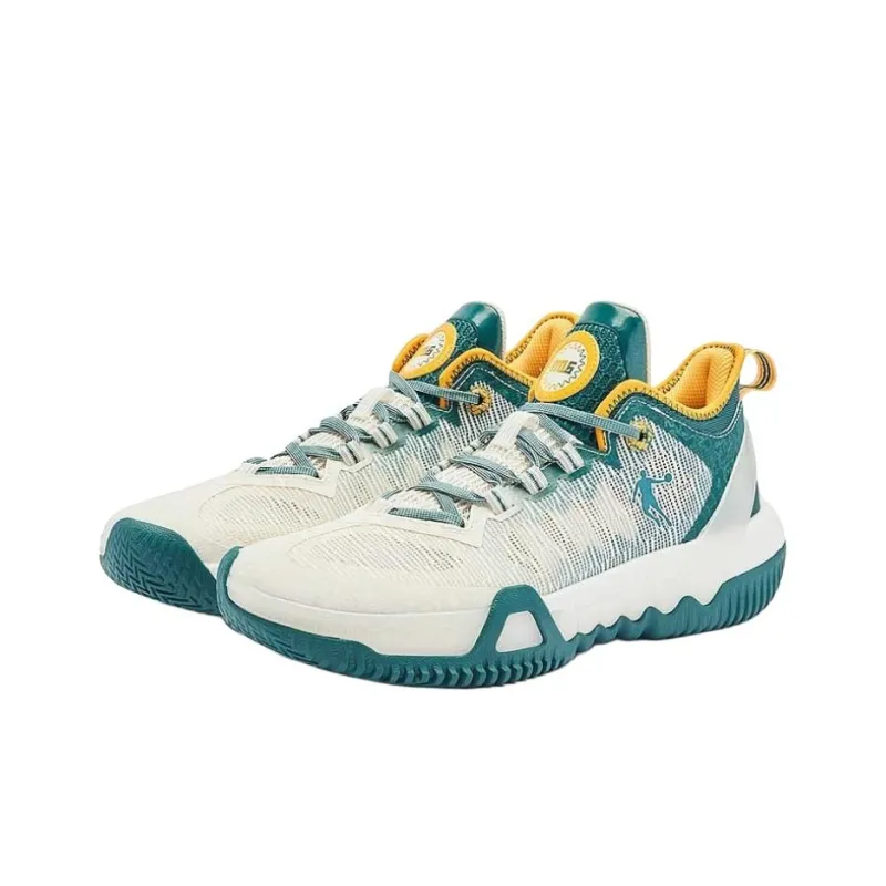 QIAODAN Cushioned Slip-Resistant Low-Top Basketball Shoes Men's White Green-1