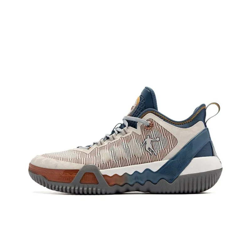 QIAODAN Cushioned Slip-Resistant Low-Top Basketball Shoes Men's Greige-0