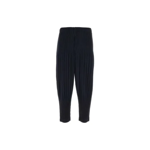 HOMME PLISSE' ISSEY MIYAKE Casual Pants Men Black