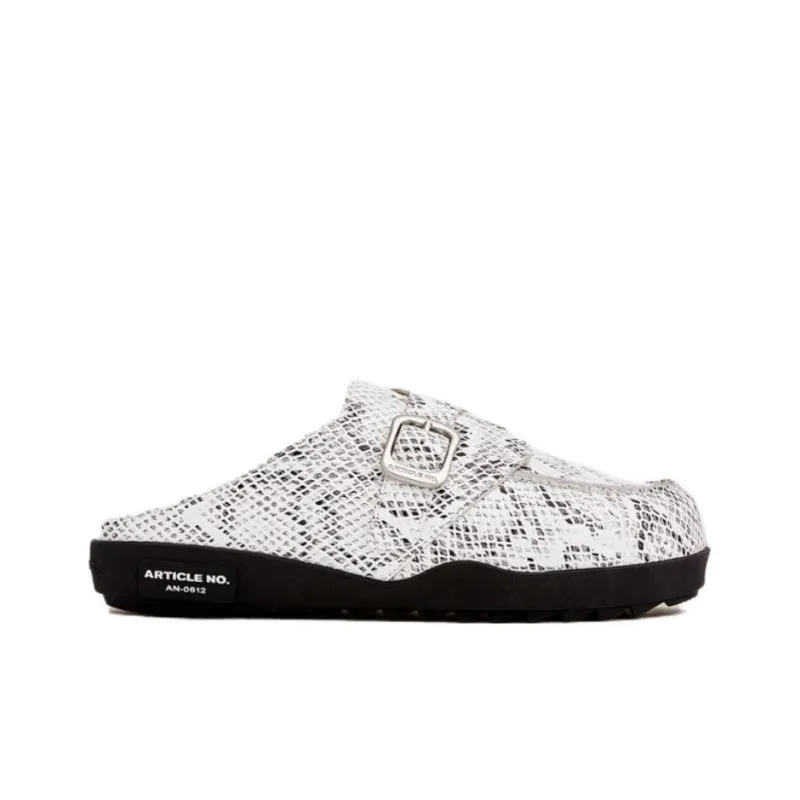 ARTICLE NO. Closed Toe Slippers Unisex Zebra Print Black White-1